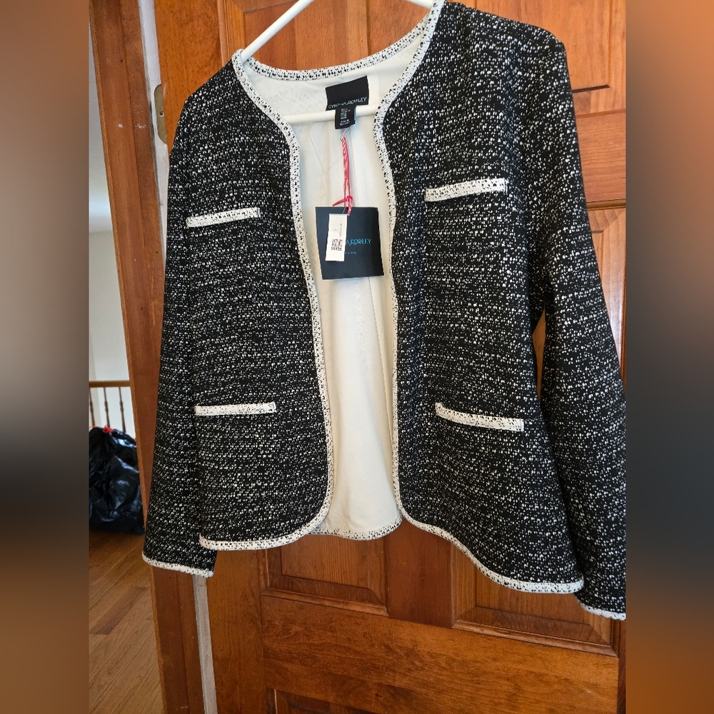 Elegant Black and White Women's Jacket